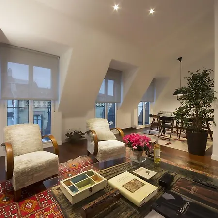 Maica By Oldtown Apartamento