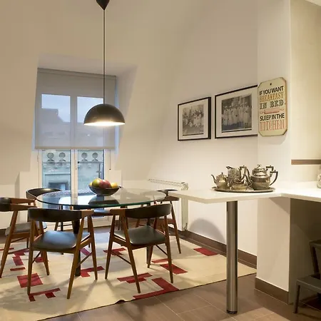 Maica By Oldtown Apartamento